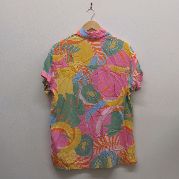 Show me your Mumu bright floral button down shirt size M - Picture 3 of 5